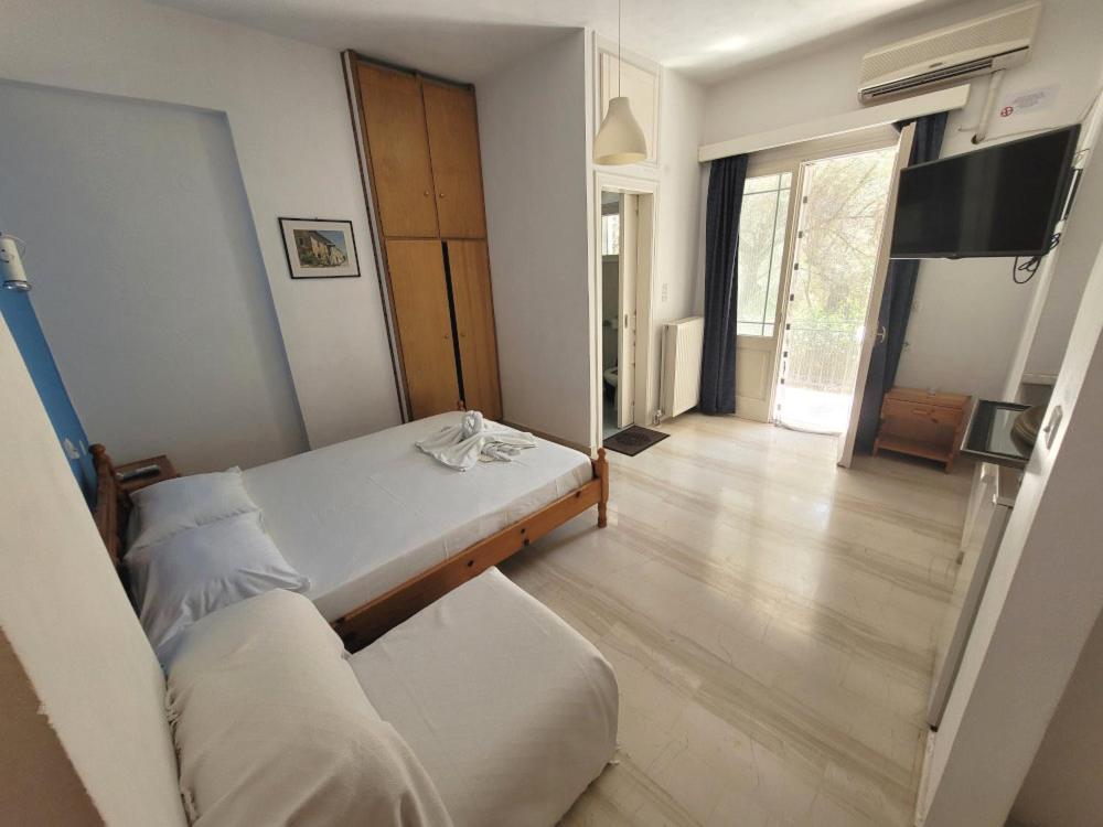 Villa Petros นีดรี ภายนอก รูปภาพ